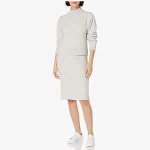 Amazon Daily Ritual Gray Knit Sweater and Skirt Set (M)